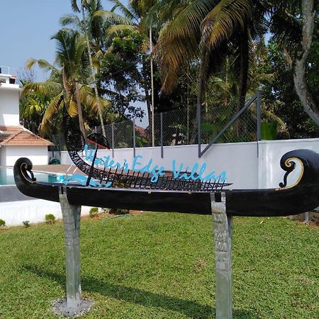 Water'S Edge Villas Alappuzha Exterior photo